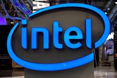 Первый рост рынка ПК за пять лет помог Intel увеличить прибыль на 45%