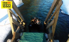 Смартфон Nokia Lumia 800 записался в моржи