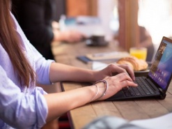 Возможности Интернета взяли на вооружения страховые компании