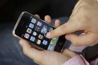 Мобильные в руках учеников: как в школах отреагировали на нововведение