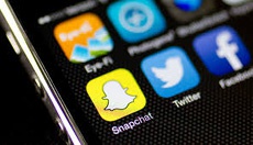Дочь Обамы подшутила над отцом в популярном мессенджере Snapchat