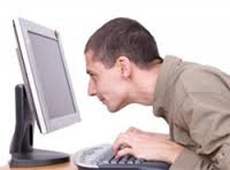 В Росії інженер розмістив інтимні фото директора аптеки на сайті держзакупівель