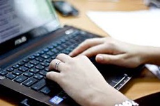 Юная мать из Львова продавала ребенка через Интернет