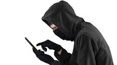 В Украине активизировались телефонные охотники за паролями банковских карт