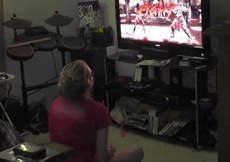 Курьез дня: муж подал на развод из-за компьютерно игривой жены