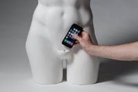 На Kickstarter cобирают деньги на «самую сексуальную зарядку»