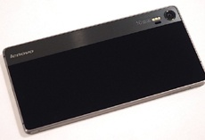 Lenovo представила 16-мегапиксельный камерофон Vibe Shot