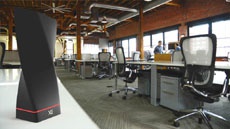 Стартап из Украины создал беспроводную зарядку, которая заряжает до 4 iPhone одновременно в радиусе до 5 метров