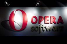 Opera не будет продана целиком