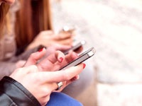 Крупное исследование подтвердило связь рака и мобильников