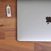 Этот «свисток» спасет MacBook