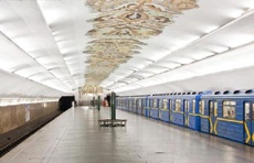 На 11 станциях киевского метро заработал бесплатный Wi-Fi