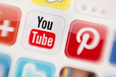 Длительность ежедневных просмотров видео на YouTube достигла миллиарда часов