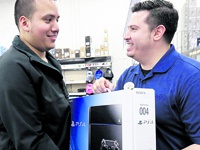 Глава Xbox сомневается, что Xbox One сможет победить PlayStation 4