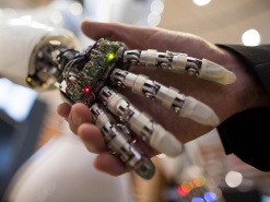 ИИ может привнести $ 837 млрд. в бюджет Британии