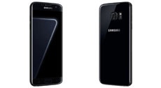 Эксперты считают, что Samsung не стоит так быстро отказываться от модели с плоским экраном
