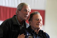 Румынского хакера обвинили во взломе электронной почты Бушей