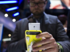 ZTE планирует увеличить продажи смартфонов через ритейлеров