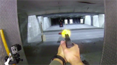 Испытание пуленепробиваемого чехла для ноутбука