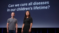 Благотворительная организация Марка Цукерберга впервые купила стартап