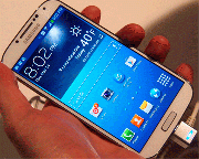 Слабые продажи Galaxy S4 разочаровали рынок смартфонов