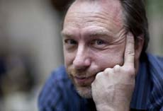 Хакеры «похоронили» основателя «Википедии»