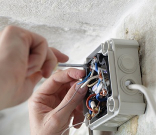 В НКРСИ согласовали новые условия размещение сетей в домах