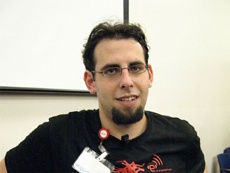 Фанаты «утечек» соберут денег на лечение блогера @evleaks