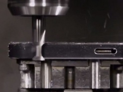 Производство iPhone 5S стартует в июле