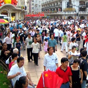 Создатели Line намерены вернуть мессенджер китайским пользователям