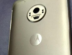 Появилось новое изображение задней панели смартфона Motorola Moto G5 Plus
