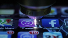 Дисплей смартфона сможет определять температуру и делать анализ ДНК