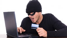 Житель Запорожской области, желая приобрести автомобиль, потерял более 22 тысяч гривен