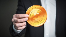Курс Bitcoin скачет: эксперт назвал причины и дал прогнозы