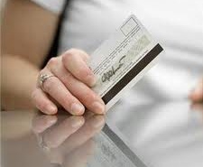 Хакеры похитили данные более ста тысяч кредитных карт клиентов компании XCom Global Inc.