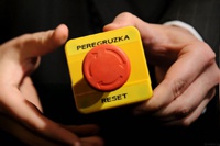 Перезагрузка: 5 судьбоносных камбэков в истории IT-компаний