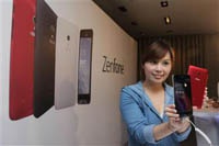 ASUS планирует отгрузить 10 млн смартфонов ZenFone в 2014 году