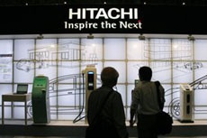 Hitachi повысила прогнозы по годовой прибыли и выручке