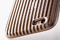 Создан чехол для iPhone, который стоит дороже двух телефонов