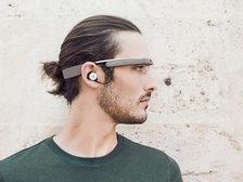 Фанат Google Glass: от "умных" очков болит голова