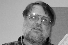 Изобретатель электронной почты скончался в возрасте 74 лет