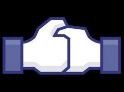 Facebook позволит заплатить за друга