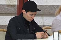 Дуров спросил совета в Facebook о стране проживания для себя