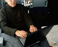 Интернет: старикам здесь не место