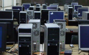 Поставки компьютеров, планшетов и телефонов составят 2,35 млрд единиц