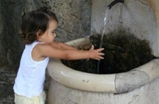 Ани Лорак в своем блоге показала двухлетнюю дочку (Фото)