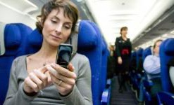 iPhone пассажира сбил самолет с курса