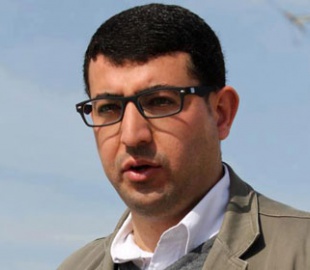 Журналиста посадили на год за фото палестинского президента в Facebook