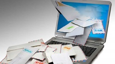 Спамеры берут деньги с клиентов за рассылку спама и с жертв за ее прекращение