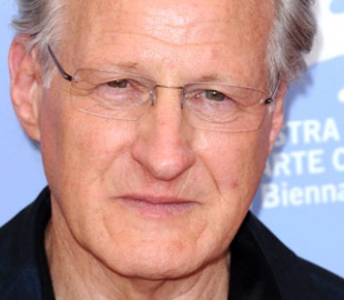 Майкл Манн отправит американцев и китайцев на войну с хакерами